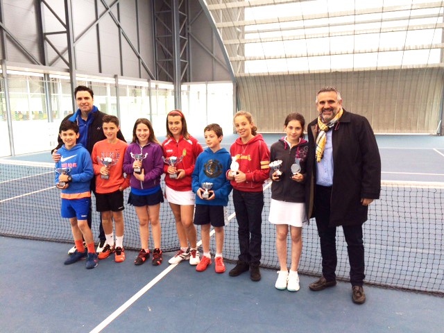Ion Fern&aacute;ndez y Lorena Lugea, vencedores del Campeonato Navarro Alev&iacute;n